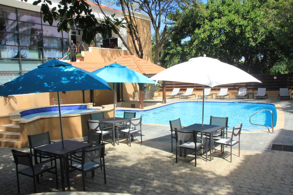 Hotel Royal Oasis (Adults Only) Port-au-Prince Ngoại thất bức ảnh